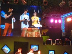 �P�C������H